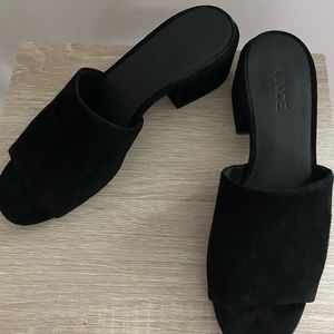 Vince. Rachelle Sandals Size 6.5